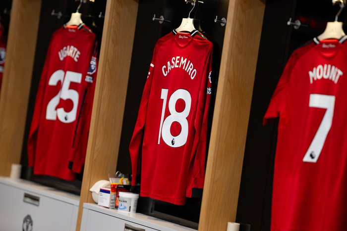 曼联逆转阿斯顿维拉 B费建功助红魔取关键三分