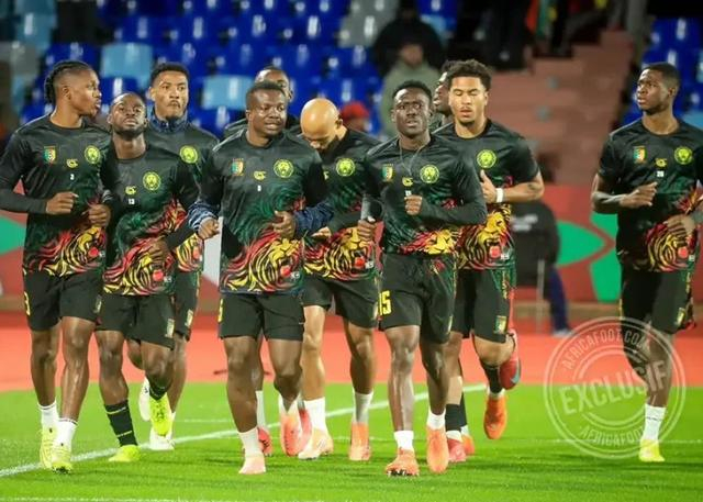 喀麦隆主帅帕戈调整锋线搭档 科法内埃永领衔迎